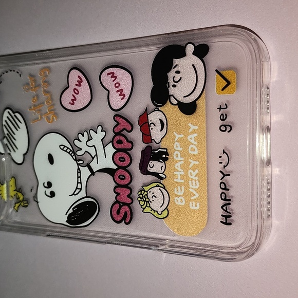 Brand new Apple IPhone 🍎 16 Pro Max Peanuts Snoopy soft Silicone Phone - Picture 3 of 7